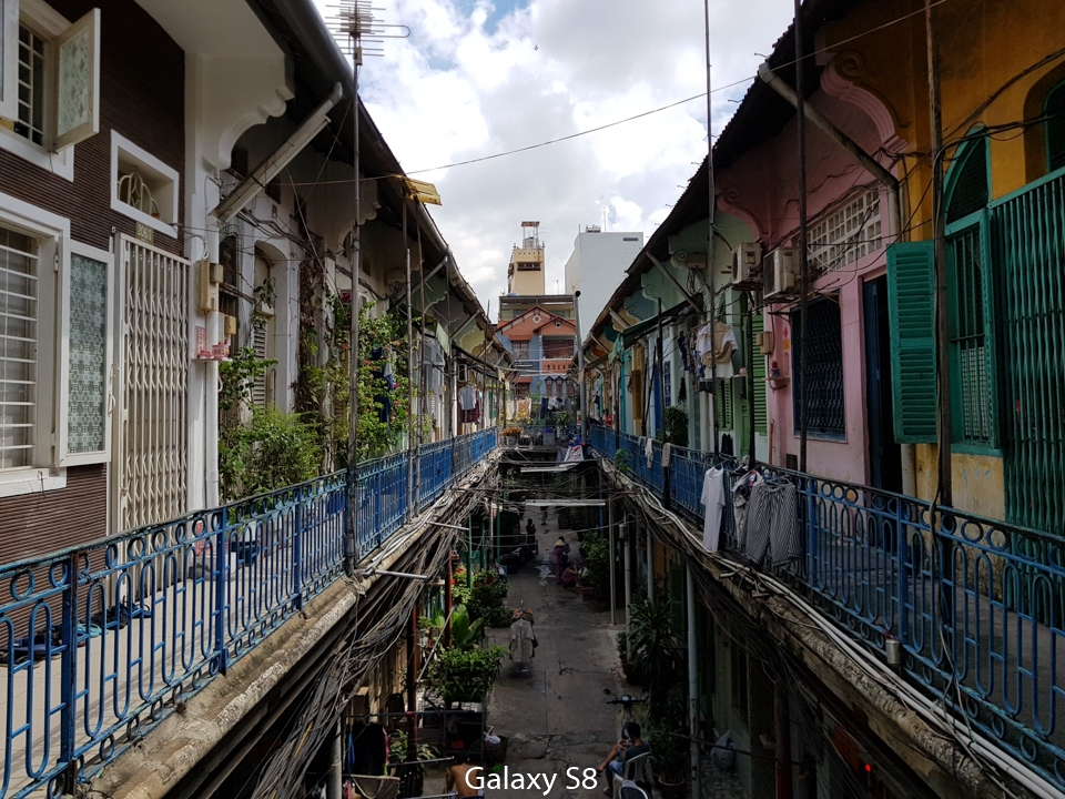Galaxy S8 Auto 1 Galaxy S8 Auto 1
