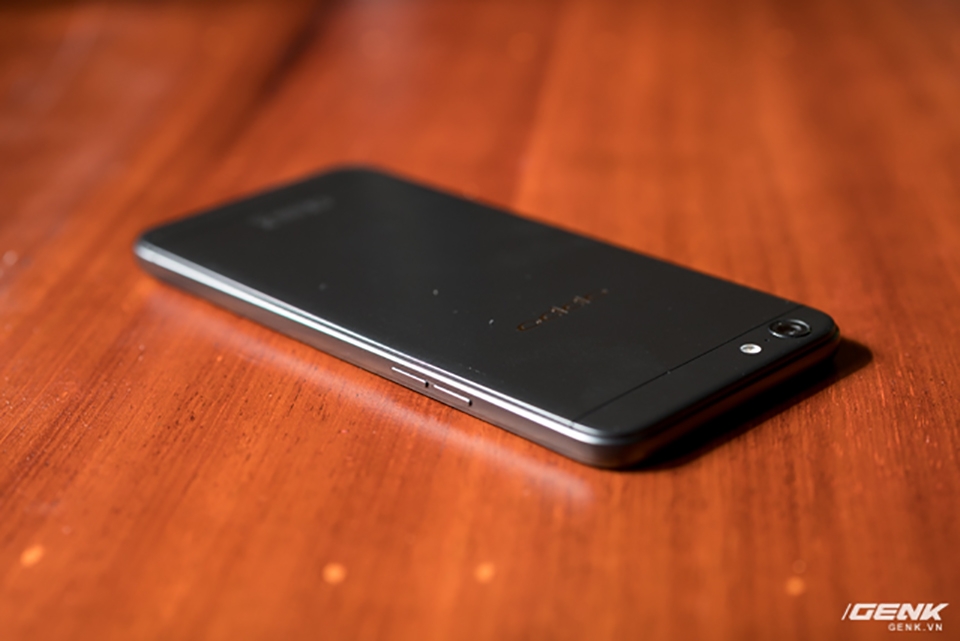 OPPO F3 Lite (Ảnh 5) OPPO F3 Lite (Ảnh 5)