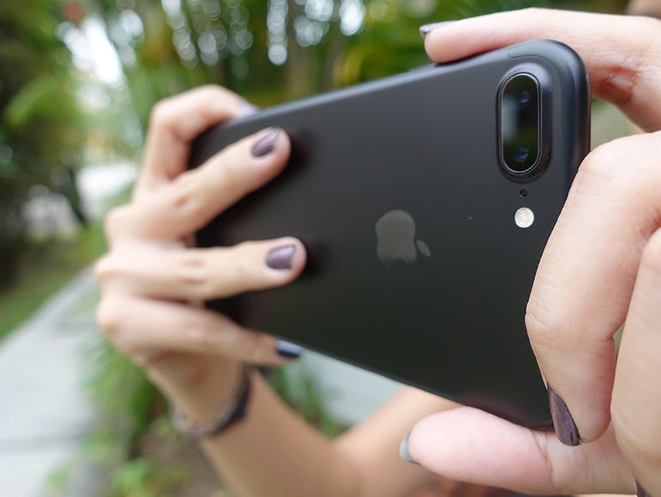 iPhone 7 Plus (Ảnh 1)