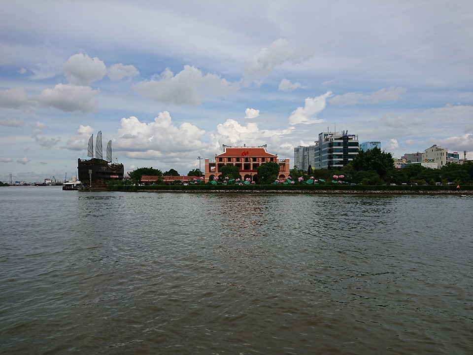 Đủ sáng (Ảnh 3)