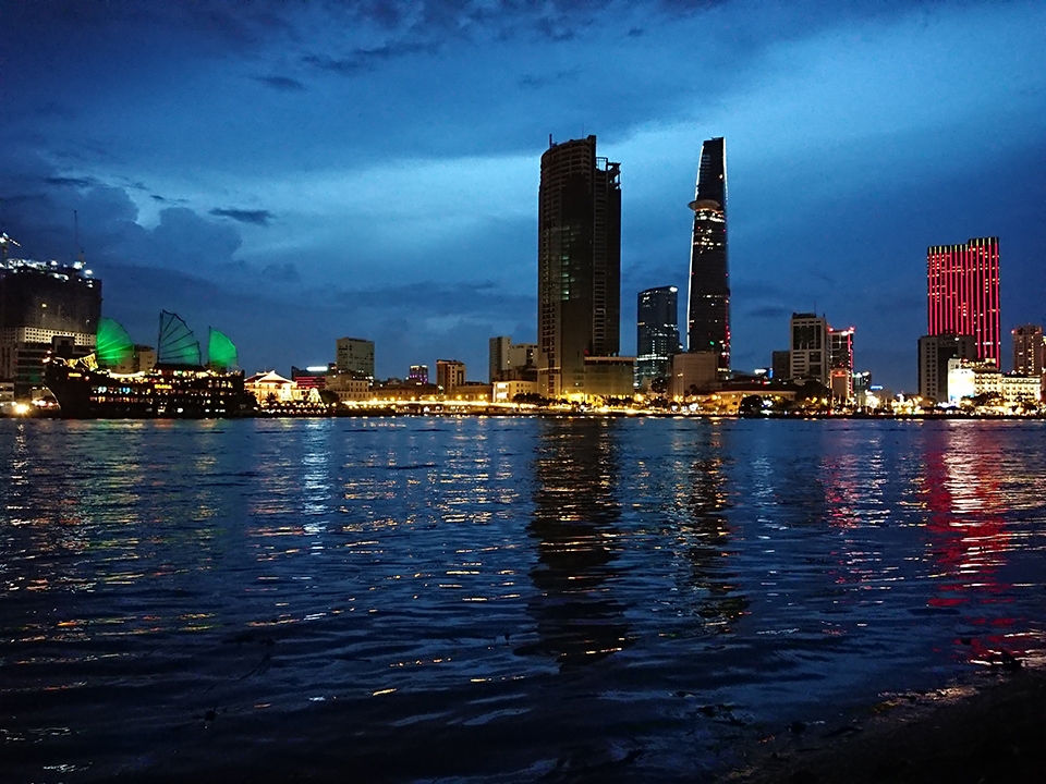 Thiếu sáng (Ảnh 2)