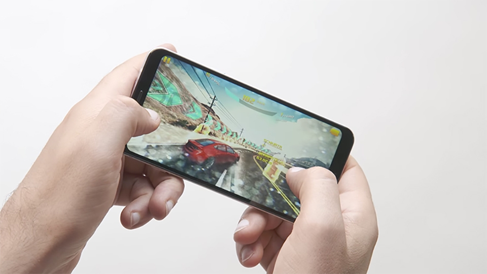LG Q6 (ảnh 2)