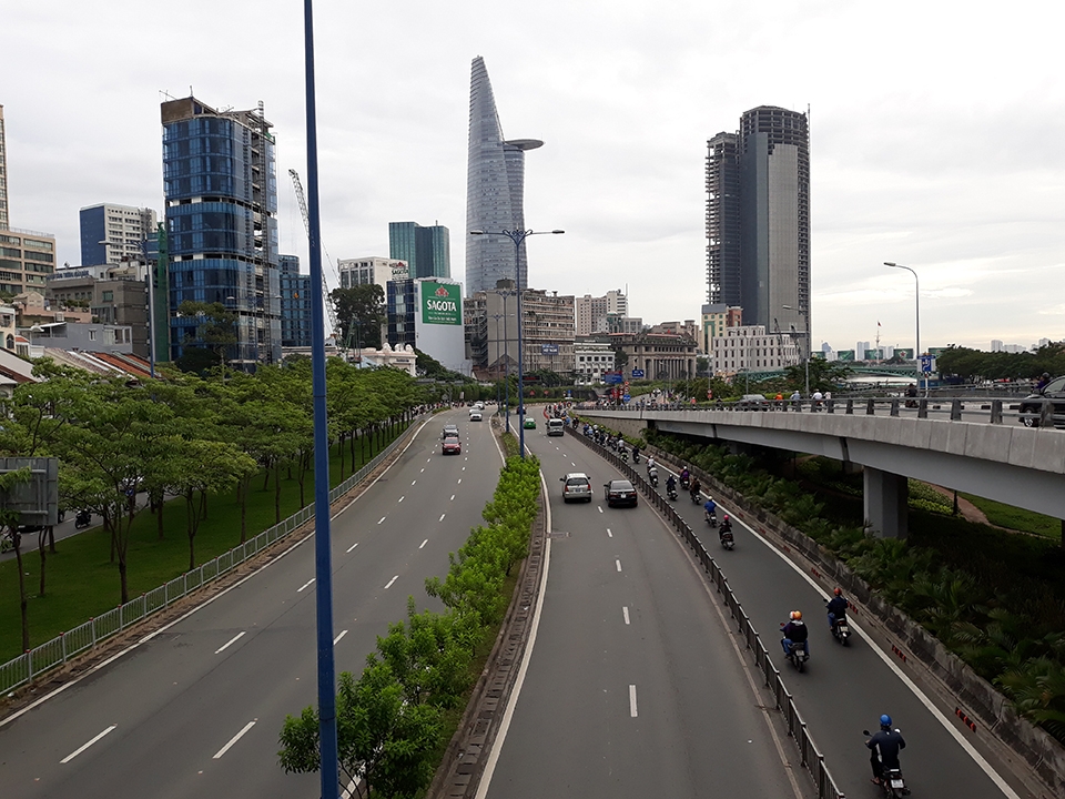 Đủ sáng (ảnh 2)