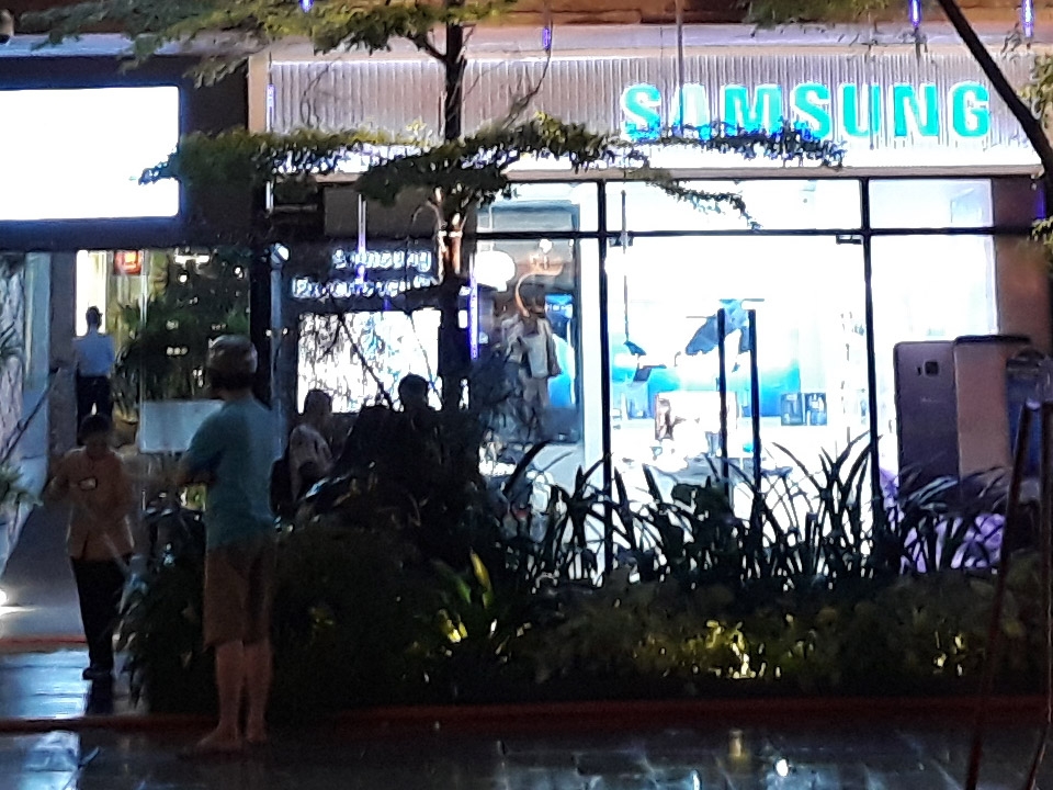 Crop thiếu sáng (ành 2)