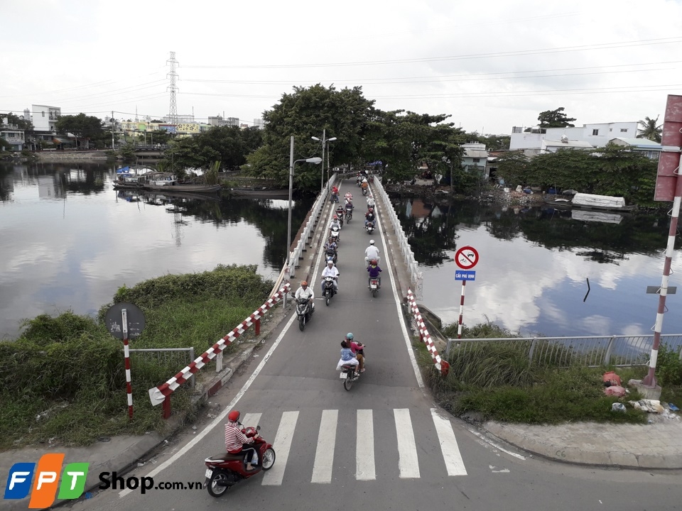 Ảnh đủ sáng galaxy J3 Pro (ảnh 5)