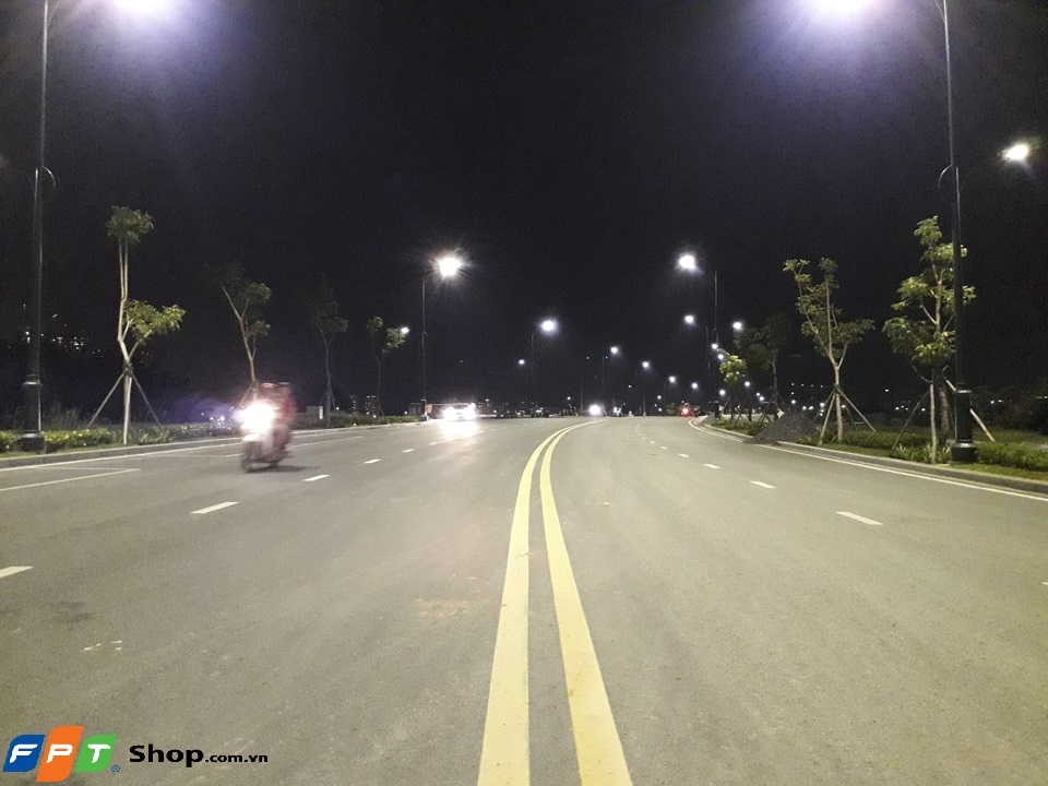 Ảnh thiếu sáng galaxy J3 Pro (ảnh 1)