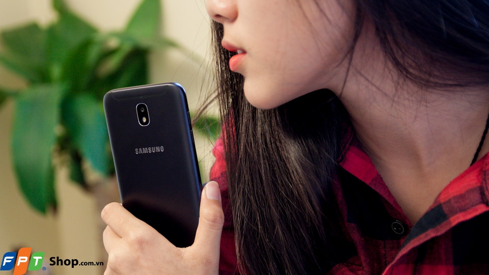 Galaxy J7 Pro (ảnh 1)