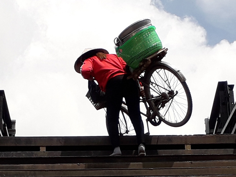 Ảnh crop đủ sáng Galaxy J3 Pro (ảnh 5)