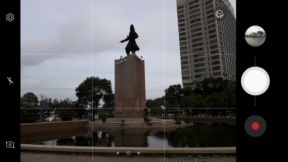 Giao diện chụp ảnh Galaxy J3 Pro