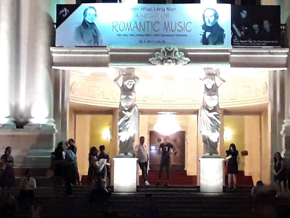 Ảnh crop thiếu sáng Galaxy J3 Pro (ảnh 5)