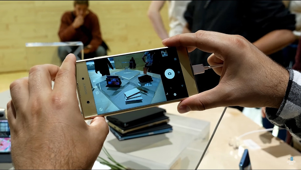 Xperia XA1 Plus (ảnh 7)