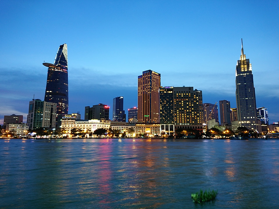 Ảnh phơi sang Xperia XZ1 1