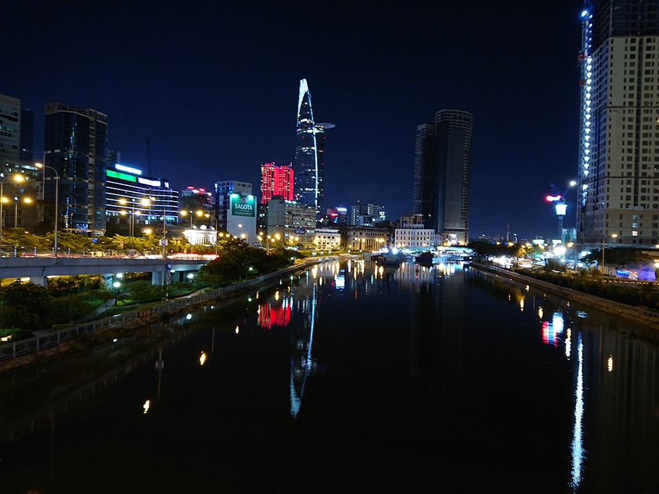 Ảnh phơi sang Xperia XZ1 5