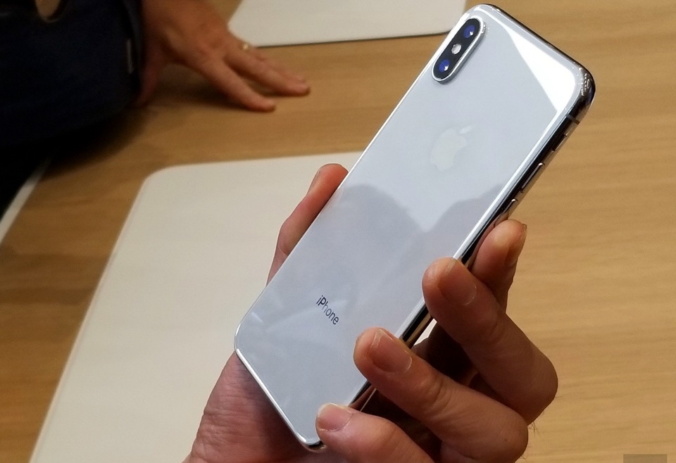 So sánh iPhone X với bộ đôi iPhone 8 và 8 Plus (ảnh 3)