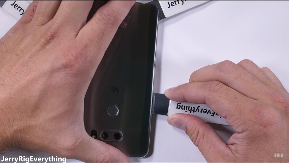 LG V30 (ảnh 2)