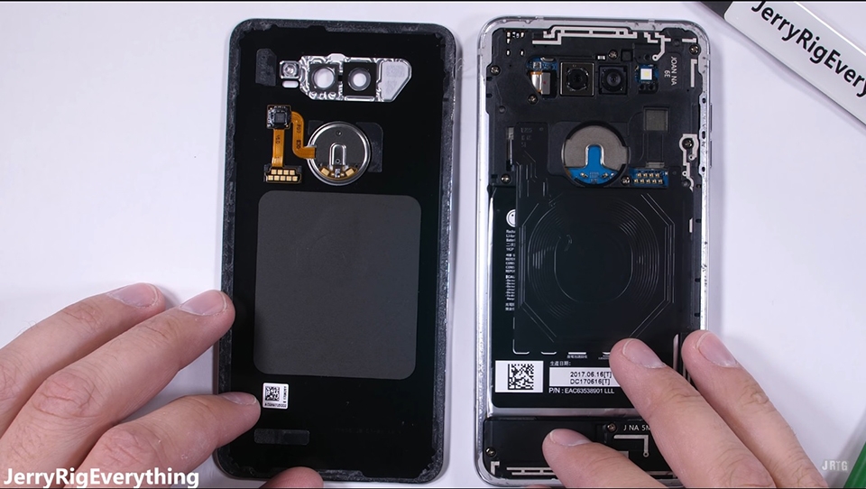LG V30 (ảnh 3)