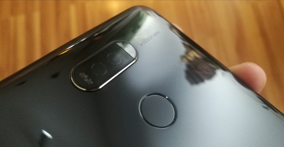Huawei Mate 10 Plus (ảnh 1)