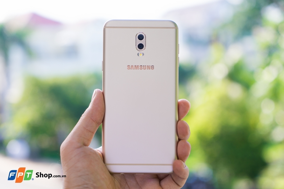 Galaxy J7 Plus (ảnh 2)