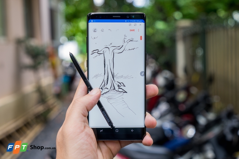 Đánh giá chi tiết Samsung Galaxy Note 8 11