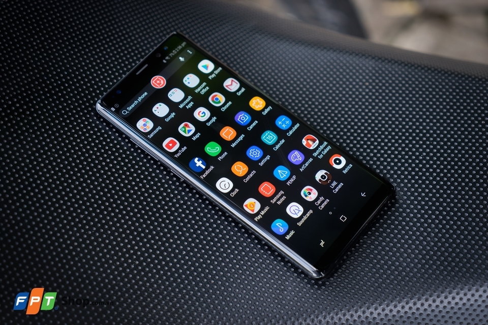 Đánh giá chi tiết Samsung Galaxy Note 8 1