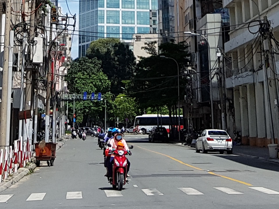 Crop đủ sáng 3