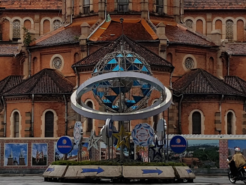 Crop đủ sáng 9