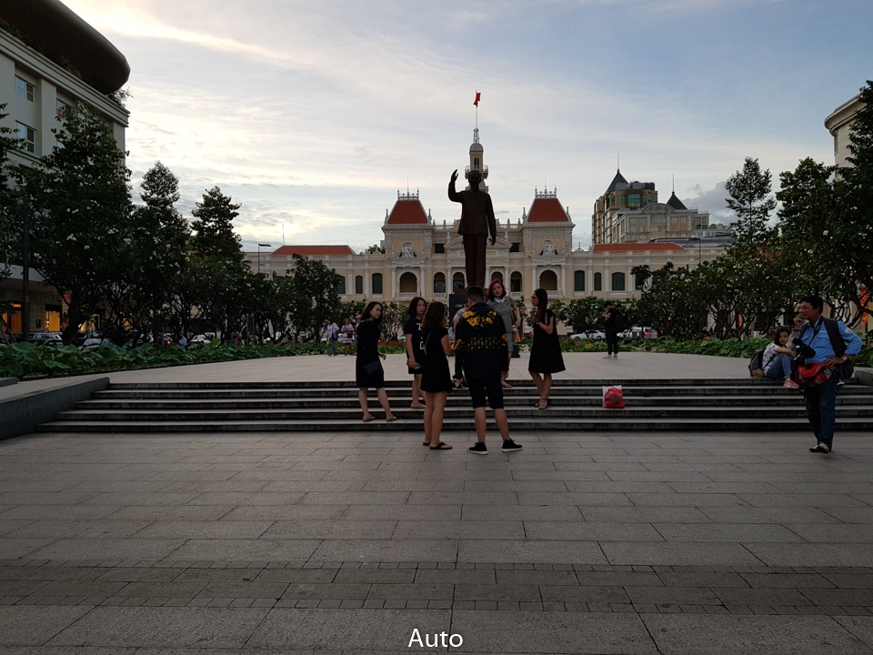 Ảnh ngược sáng 1