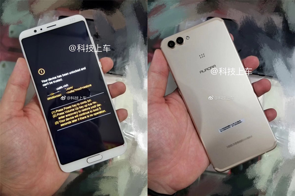 Huawei P11 Plus lộ ảnh thực tế trên tay Huawei P11 Plus lộ ảnh thực tế trên tay