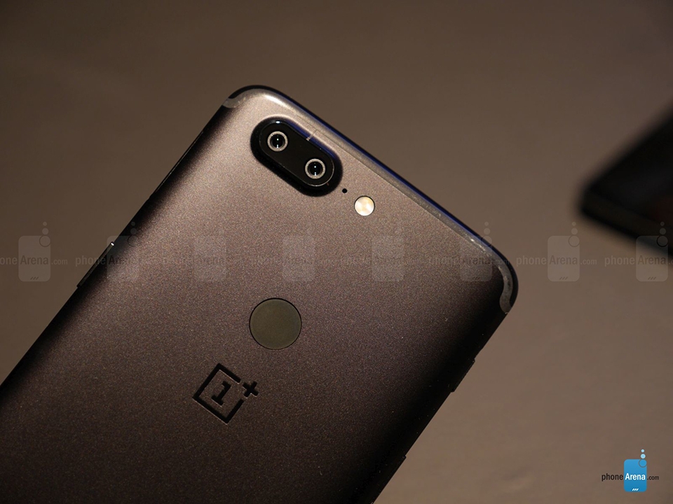 Trên tay và đánh giá OnePlus 5T (ảnh 7) Trên tay và đánh giá OnePlus 5T (ảnh 7)