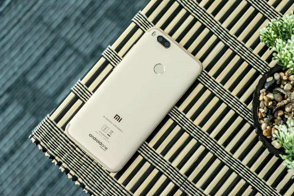 So sanh cấu hình Xiaomi Mi A1 và Honor 7X (ảnh 2)
