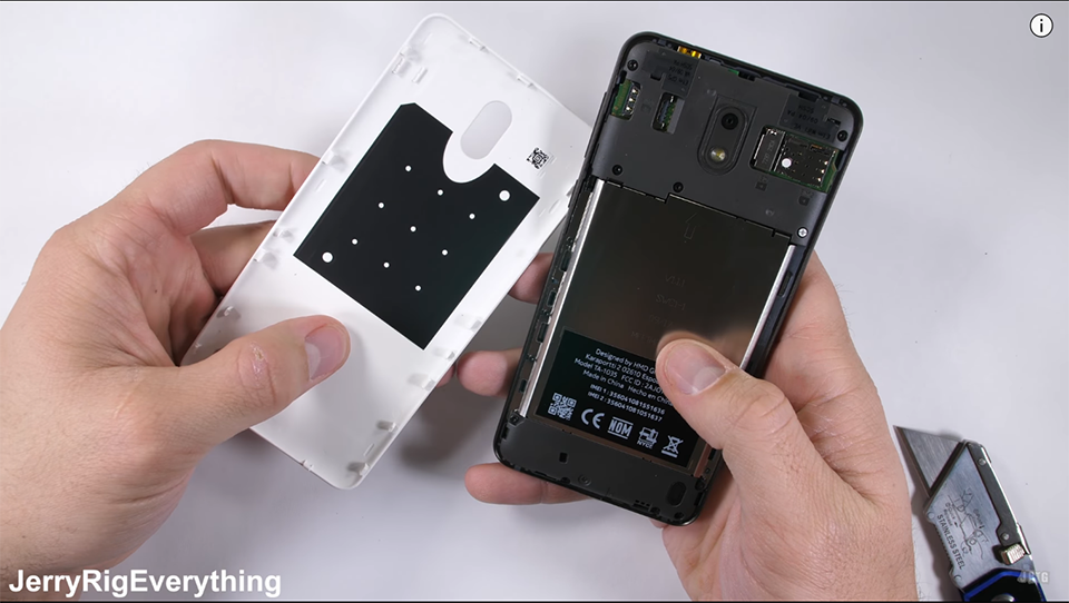 Tra tấn Nokia 2 (ảnh 1) Tra tấn Nokia 2 (ảnh 1)