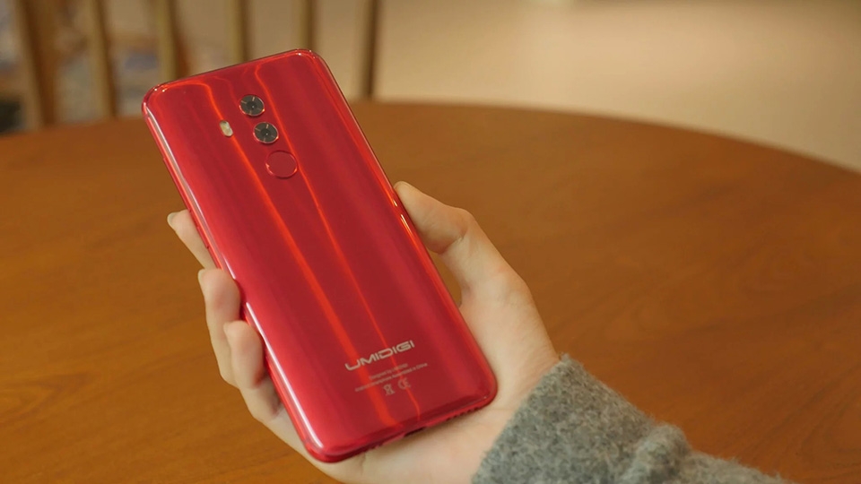 UMIDIGI Z2 lộ diện với thiết kế đẹp như iPhone X (ảnh 1) UMIDIGI Z2 lộ diện với thiết kế đẹp như iPhone X (ảnh 1)