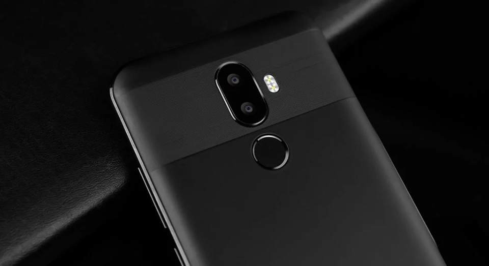 Oukitel U18 (ảnh 3) Oukitel U18 (ảnh 3)
