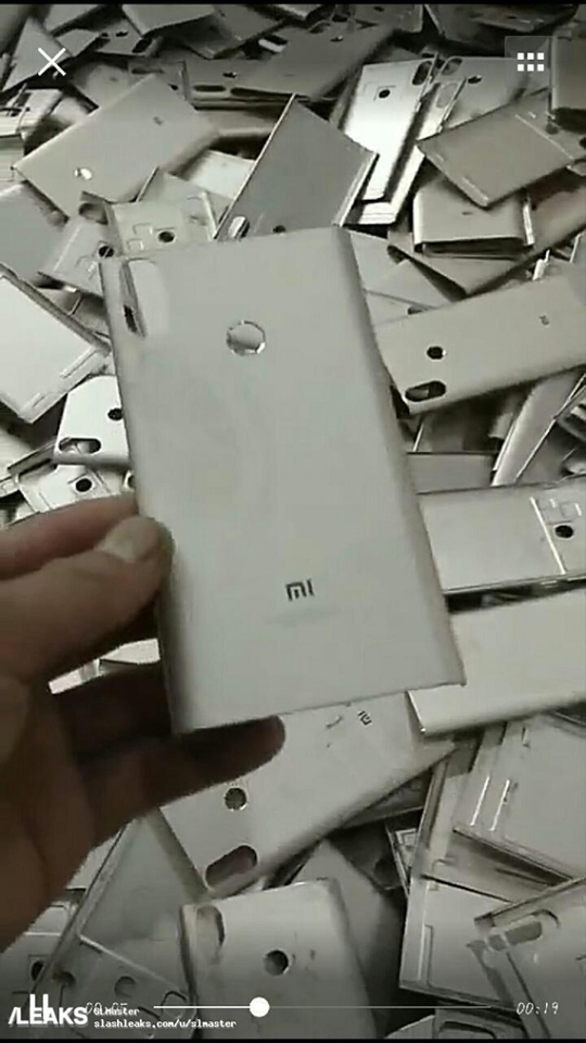 Xiaomi Mi 6X tiếp tục lộ ảnh mặt lưng