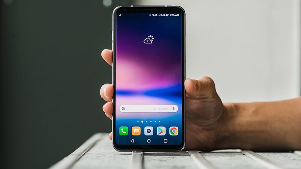 LG V30