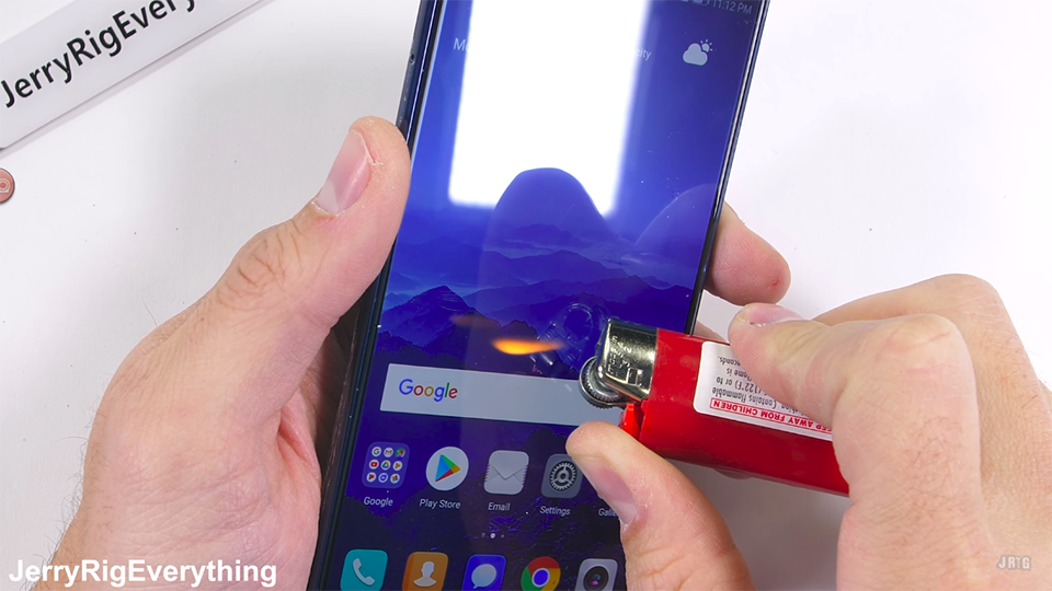 Tra tấn Huawei Mate 10 Pro (ảnh 4) Tra tấn Huawei Mate 10 Pro (ảnh 4)