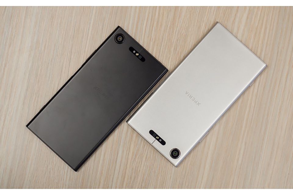 Rò rỉ cấu hình và giá bán Xperia XZ2 và XZ2 Compact Rò rỉ cấu hình và giá bán Xperia XZ2 và XZ2 Compact