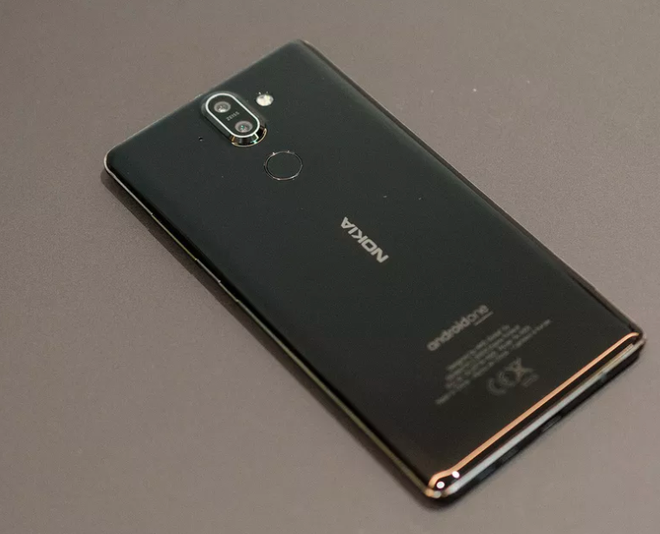 Tất tần tật thông tin Nokia 8 Sirocco mà bạn cần biết (ảnh 2) Tất tần tật thông tin Nokia 8 Sirocco mà bạn cần biết (ảnh 2)