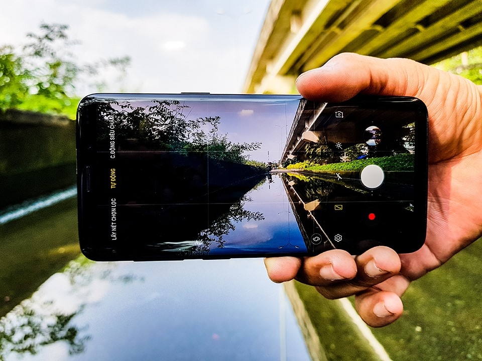 Giao diện chụp ảnh Galaxy S9