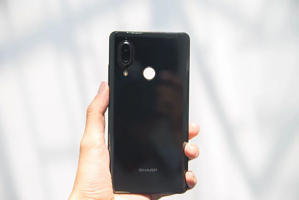 Sharp Aquos S3 (ảnh 8)
