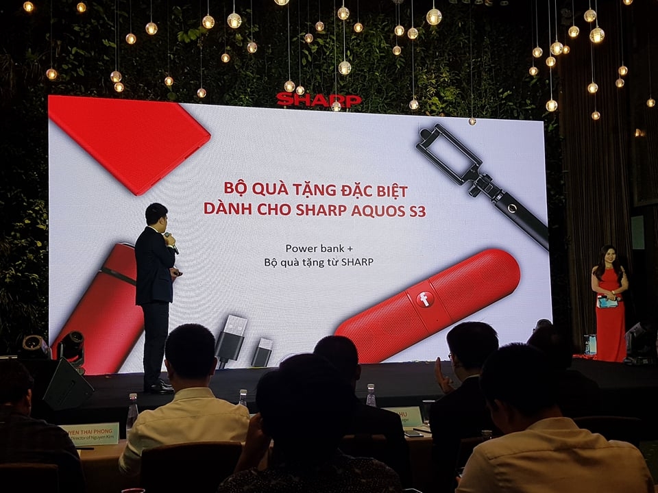 Sharpt Aquos S3
