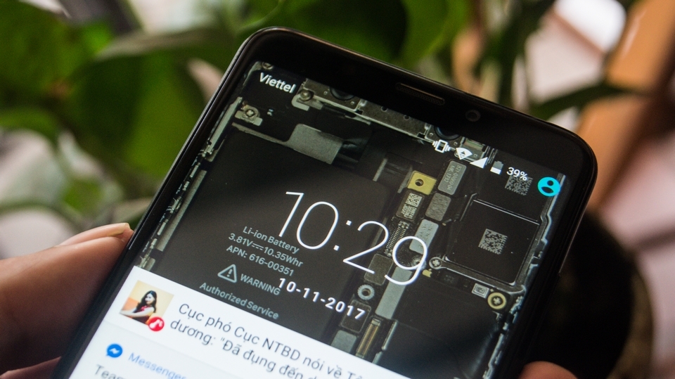 Wiko View XL màn hình vô cực chỉ 5 triệu đồng Wiko View XL màn hình vô cực chỉ 5 triệu đồng