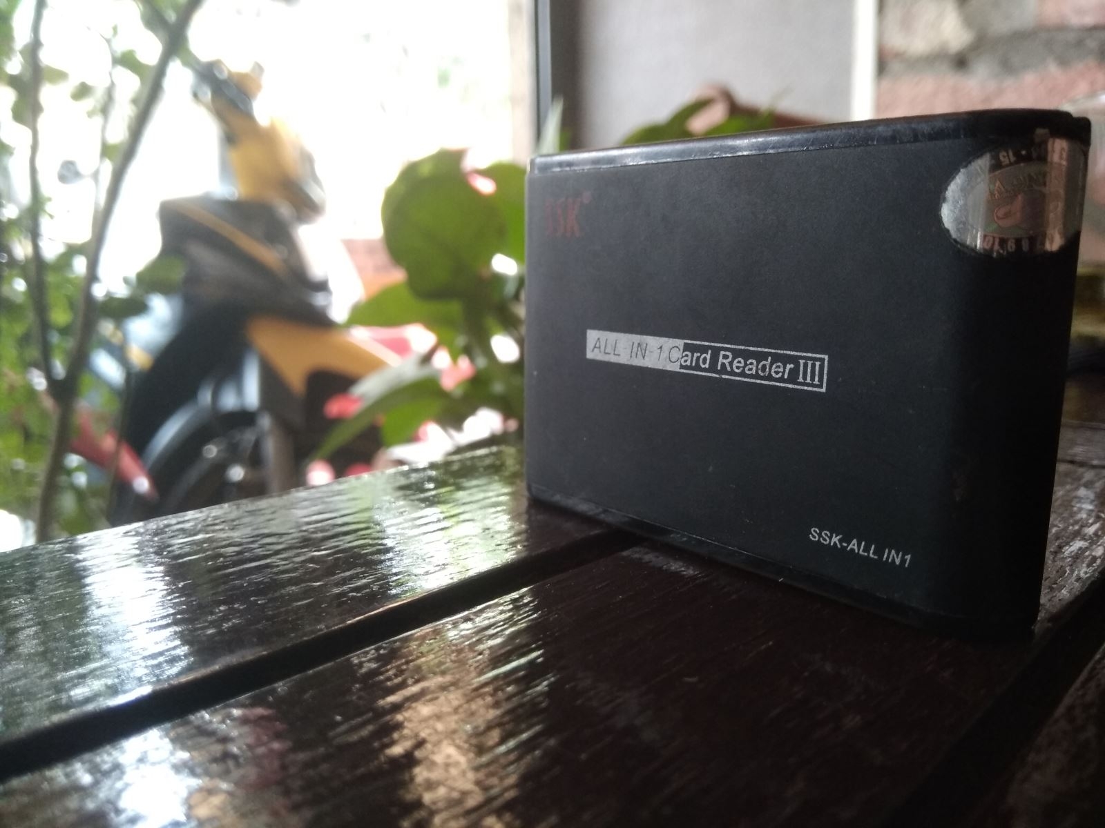 Wiko View XL màn hình vô cực chỉ 5 triệu đồng Wiko View XL màn hình vô cực chỉ 5 triệu đồng