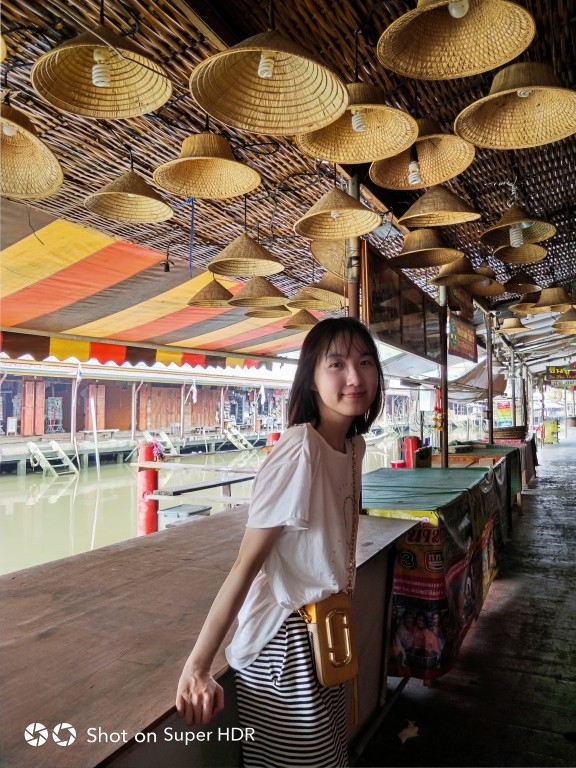 Vivo tung ra AI cùng tính năng Super HDR Vivo tung ra AI cùng tính năng Super HDR