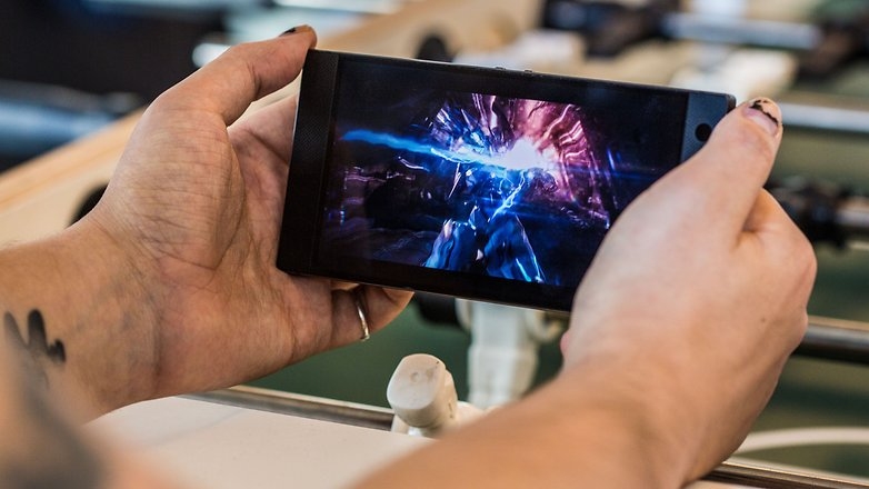 Razer Phone ra mắt đã tạo một trào lưu mới