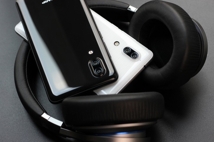 Đánh giá Sharp Aquos S2 Đánh giá Sharp Aquos S2