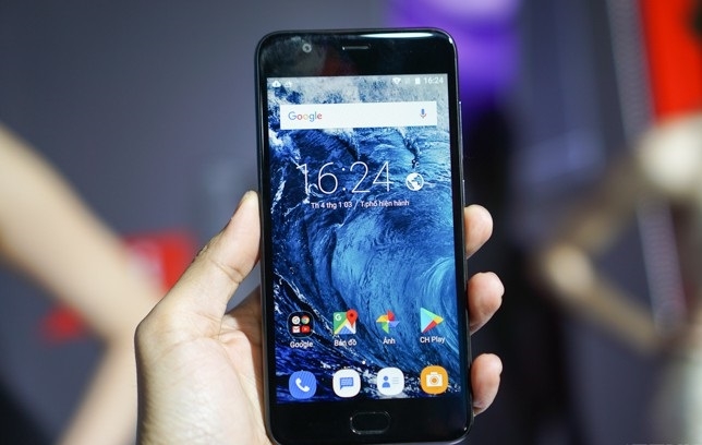 Sharp S2 viền siêu mỏng bán tại Việt Nam Sharp S2 viền siêu mỏng bán tại Việt Nam