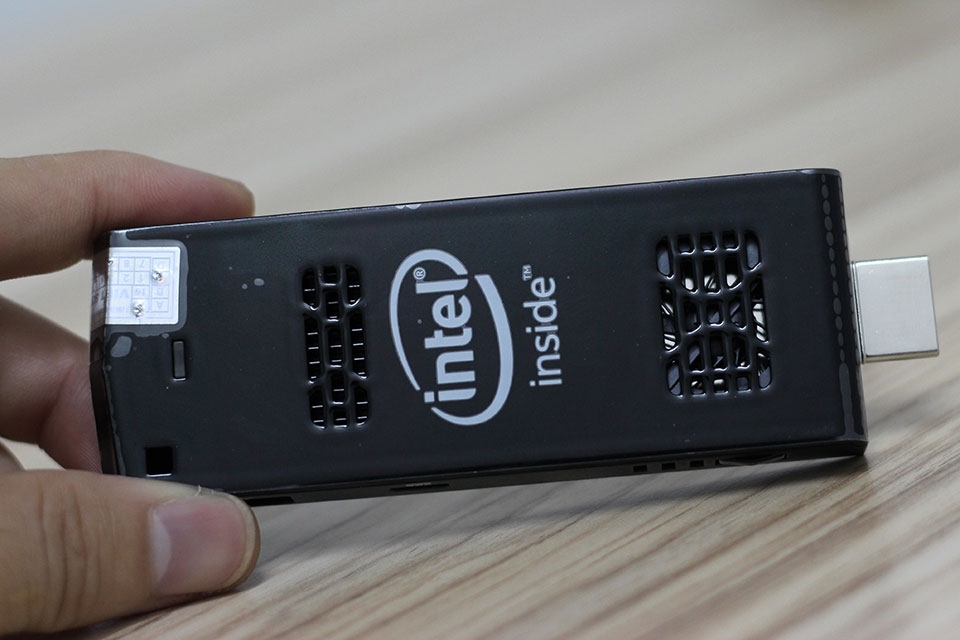 Intel Compute Stick FPTShop