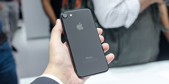 iPhone 7: Quan trọng là tốc độ đọc