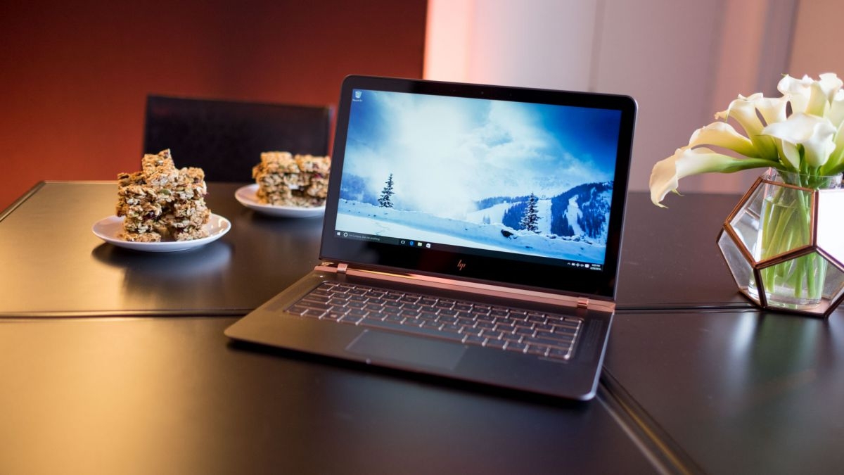 HP Spectre: Chiếc laptop mỏng nhưng mạnh mẻ và thú vị